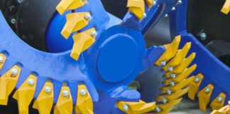 Подъем балки для дноуглубительных работ